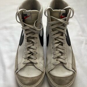 Nike Blazers High-Top Sneakers Youth Size 7